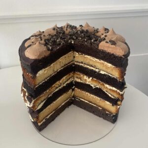 10inch Cookie & Cream Freak Cake