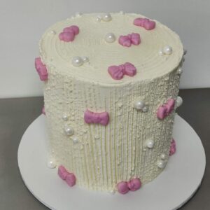 Bow Cake